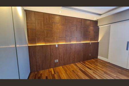 Apartamento para alugar com 119m², 3 quartos e 3 vagas