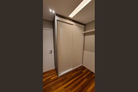 Apartamento para alugar com 119m², 3 quartos e 3 vagas