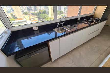 Apartamento para alugar com 119m², 3 quartos e 3 vagas