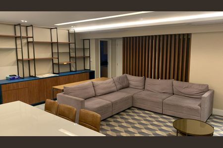 Apartamento para alugar com 119m², 3 quartos e 3 vagas