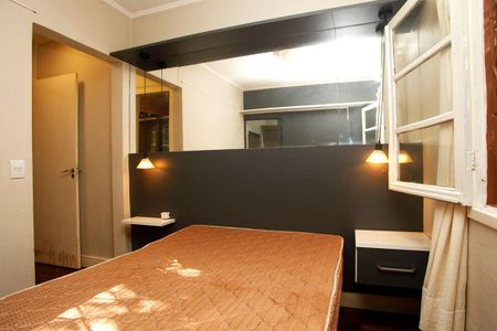 Casa para alugar com 50m², 2 quartos e 1 vagaSuíte