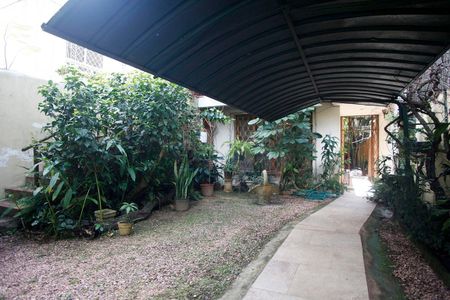 Casa para alugar com 50m², 2 quartos e 1 vagaGaragem (01 vaga)