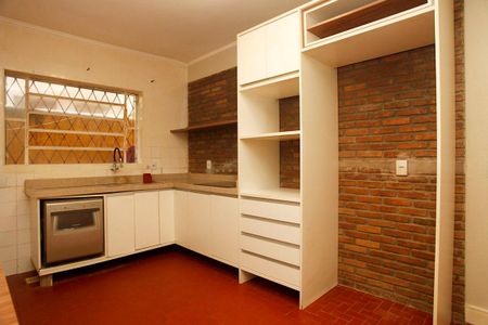 Casa para alugar com 50m², 2 quartos e 1 vagaCozinha + Área de Serviço