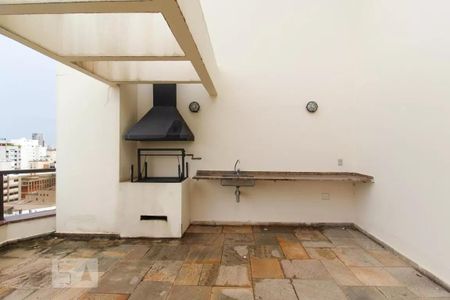 Apartamento para alugar com 195m², 3 quartos e 3 vagas Apartamento para alugar com 195m², 3 quartos e 3 vagasÁrea comum - Churrasqueira