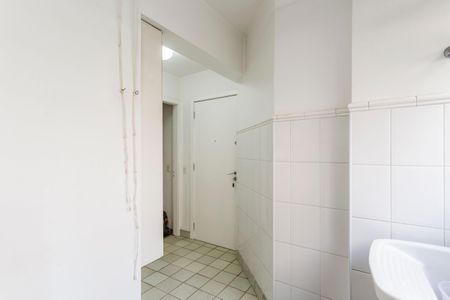 Apartamento para alugar com 195m², 3 quartos e 3 vagas Apartamento para alugar com 195m², 3 quartos e 3 vagasÁrea de Serviço