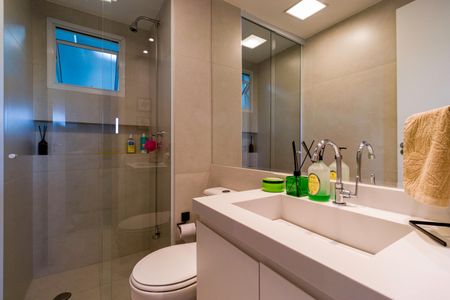 Apartamento à venda com 70m², 2 quartos e 1 vaga Apartamento à venda com 70m², 2 quartos e 1 vagaBanheiro Social