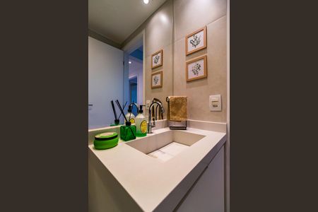 Apartamento à venda com 70m², 2 quartos e 1 vaga Apartamento à venda com 70m², 2 quartos e 1 vagaBanheiro Social