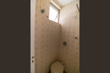 Apartamento à venda com 62m², 2 quartos e 2 vagasBanheiro de serviço