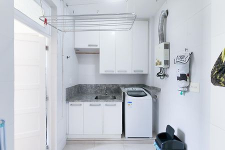 Apartamento à venda com 184m², 3 quartos e 1 vaga Apartamento à venda com 184m², 3 quartos e 1 vagaÁrea de Serviço