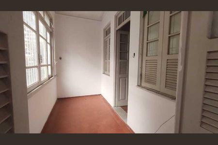 Casa à venda com 206m², 4 quartos e 3 vagas