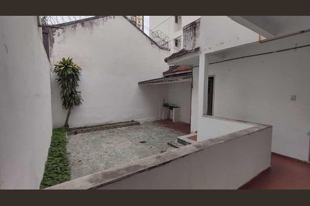Casa à venda com 206m², 4 quartos e 3 vagas