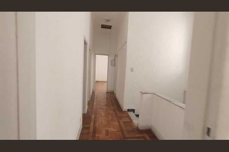 Casa à venda com 206m², 4 quartos e 3 vagas