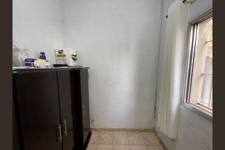 Casa à venda com 70m², 4 quartos e 2 vagas Casa à venda com 70m², 4 quartos e 2 vagasQuarto 2