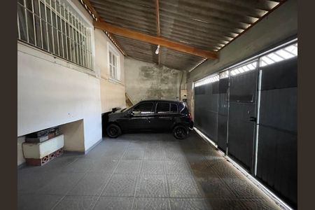 Casa à venda com 70m², 4 quartos e 2 vagas Casa à venda com 70m², 4 quartos e 2 vagasGaragem