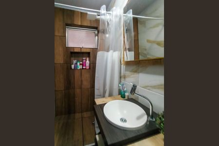 Apartamento à venda com 72m², 3 quartos e 1 vaga Apartamento à venda com 72m², 3 quartos e 1 vagaBanheiro