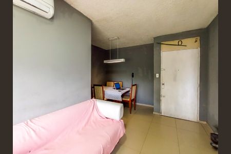 Apartamento à venda com 72m², 3 quartos e 1 vaga Apartamento à venda com 72m², 3 quartos e 1 vagaSala
