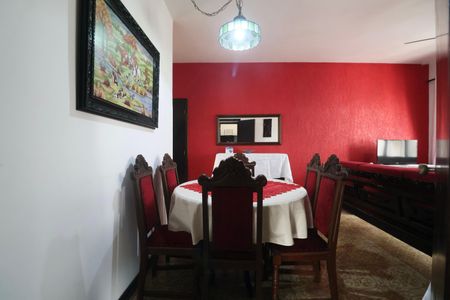 Apartamento para alugar com 103m², 3 quartos e 1 vaga Apartamento para alugar com 103m², 3 quartos e 1 vagaSala