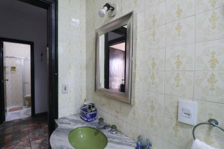 Apartamento para alugar com 103m², 3 quartos e 1 vaga Apartamento para alugar com 103m², 3 quartos e 1 vagaBanheiro Social 2