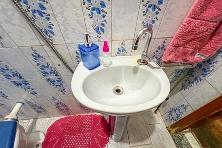 Casa à venda com 260m², 3 quartos e 3 vagas Casa à venda com 260m², 3 quartos e 3 vagasBanheiro