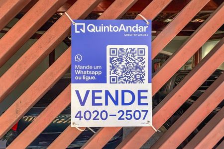 Casa à venda com 260m², 3 quartos e 3 vagas Casa à venda com 260m², 3 quartos e 3 vagasPlaca