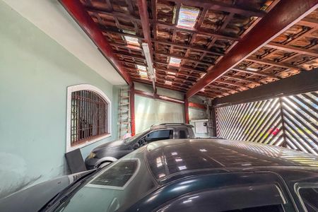 Casa à venda com 260m², 3 quartos e 3 vagas Casa à venda com 260m², 3 quartos e 3 vagasÁrea comum