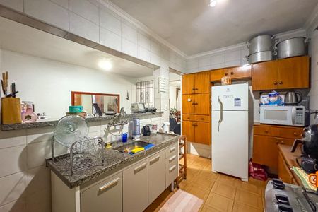 Casa à venda com 260m², 3 quartos e 3 vagas Casa à venda com 260m², 3 quartos e 3 vagasCozinha