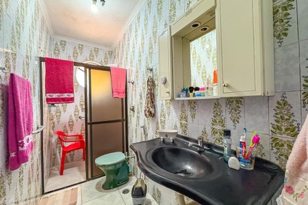 Casa à venda com 260m², 3 quartos e 3 vagas Casa à venda com 260m², 3 quartos e 3 vagasBanheiro