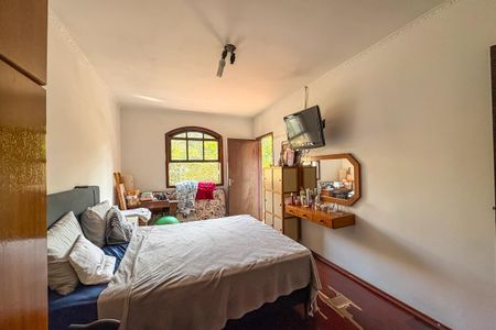 Casa à venda com 260m², 3 quartos e 3 vagas Casa à venda com 260m², 3 quartos e 3 vagasQuarto 3