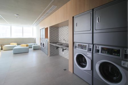 Studio à venda com 27m², 1 quarto e sem vaga Studio à venda com 27m², 1 quarto e sem vagaÁrea comum
