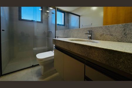 Casa de condomínio à venda com 1000m², 4 quartos e 6 vagas