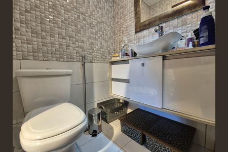 Apartamento à venda com 83m², 3 quartos e 2 vagas Apartamento à venda com 83m², 3 quartos e 2 vagasBanheiro da Suíte