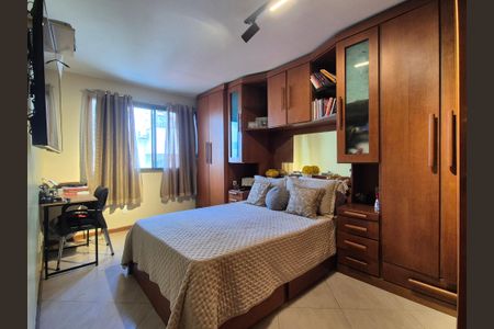 Apartamento à venda com 83m², 3 quartos e 2 vagas Apartamento à venda com 83m², 3 quartos e 2 vagasSuite
