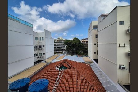 Apartamento à venda com 83m², 3 quartos e 2 vagas Apartamento à venda com 83m², 3 quartos e 2 vagasVista da Varanda