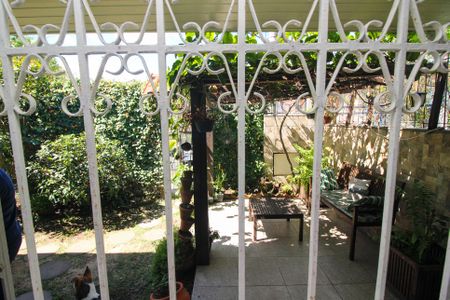 Vista da Sala de casa à venda com 3 quartos, 120m² em Vila Joao Pessoa, Porto Alegre