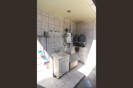 Casa à venda com 120m², 3 quartos e 3 vagas Casa à venda com 120m², 3 quartos e 3 vagasÁrea de Serviço