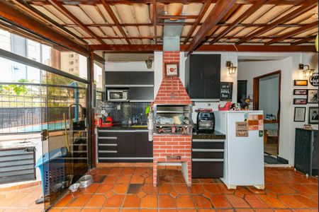 Apartamento à venda com 173m², 4 quartos e 2 vagasVaranda gourmet