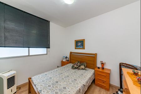 Apartamento à venda com 173m², 4 quartos e 2 vagasQuarto 3