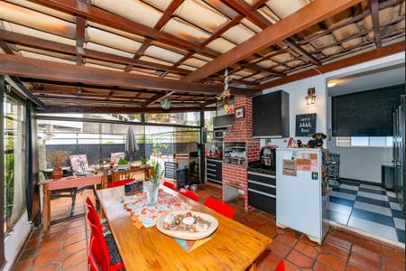 Apartamento à venda com 173m², 4 quartos e 2 vagasVaranda gourmet