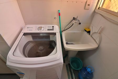 Apartamento à venda com 76m², 2 quartos e 1 vagaCozinha e Área de Serviço