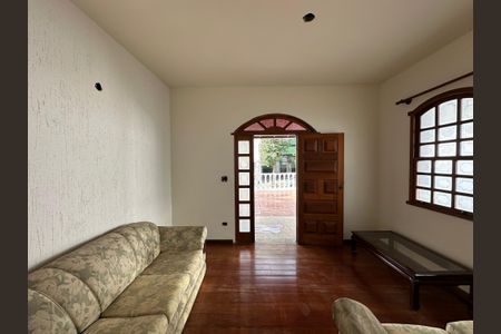 Casa à venda com 360m², 3 quartos e 4 vagas