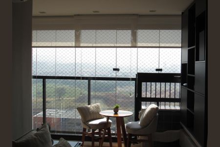 Apartamento à venda com 61m², 2 quartos e 1 vagaVaranda