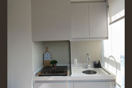 Apartamento à venda com 61m², 2 quartos e 1 vagaVaranda
