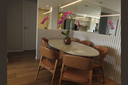 Apartamento à venda com 61m², 2 quartos e 1 vagaSala