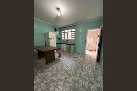 Casa de condomínio à venda com 168m², 3 quartos e 2 vagas