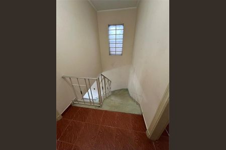 Casa de condomínio à venda com 168m², 3 quartos e 2 vagas