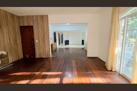Apartamento à venda com 150m², 3 quartos e 3 vagas Apartamento à venda com 150m², 3 quartos e 3 vagasSala