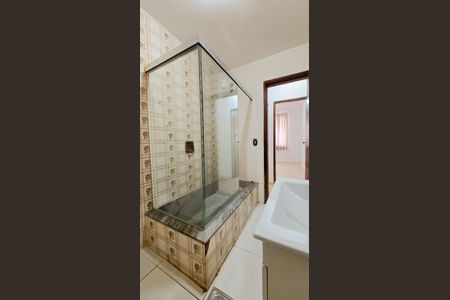 Apartamento à venda com 150m², 3 quartos e 3 vagas Apartamento à venda com 150m², 3 quartos e 3 vagasBanheiro Social