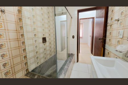 Apartamento à venda com 150m², 3 quartos e 3 vagas Apartamento à venda com 150m², 3 quartos e 3 vagasBanheiro Social