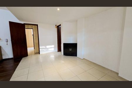 Apartamento à venda com 150m², 3 quartos e 3 vagas Apartamento à venda com 150m², 3 quartos e 3 vagasSala