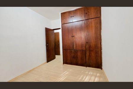 Apartamento à venda com 150m², 3 quartos e 3 vagas Apartamento à venda com 150m², 3 quartos e 3 vagasQuarto 03